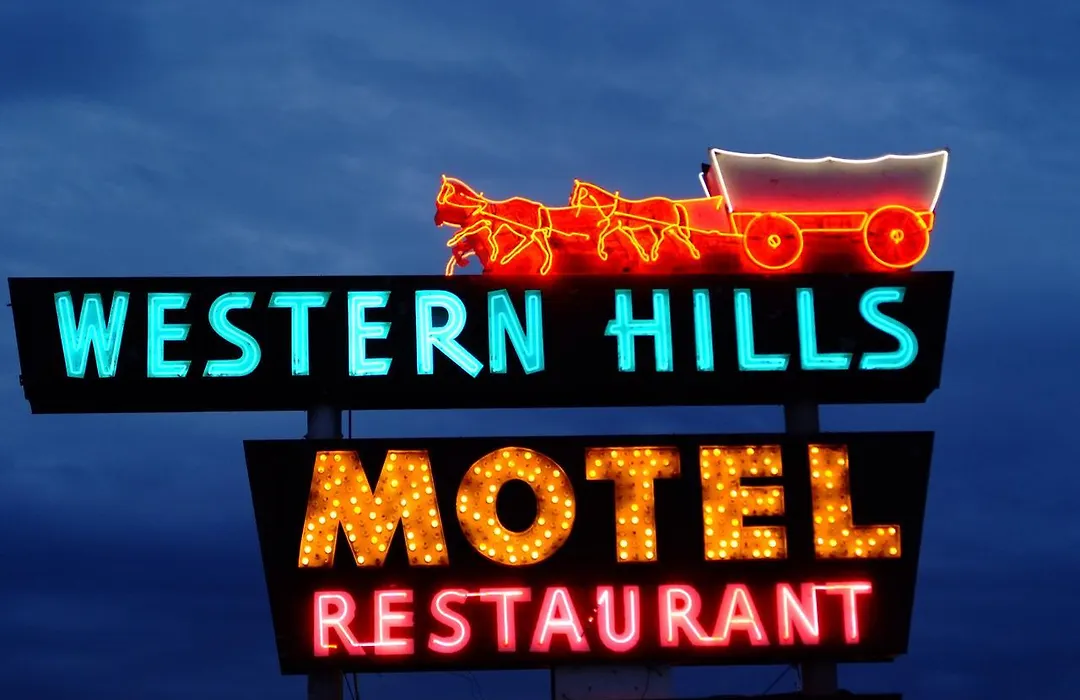 Western Hills Motel-1